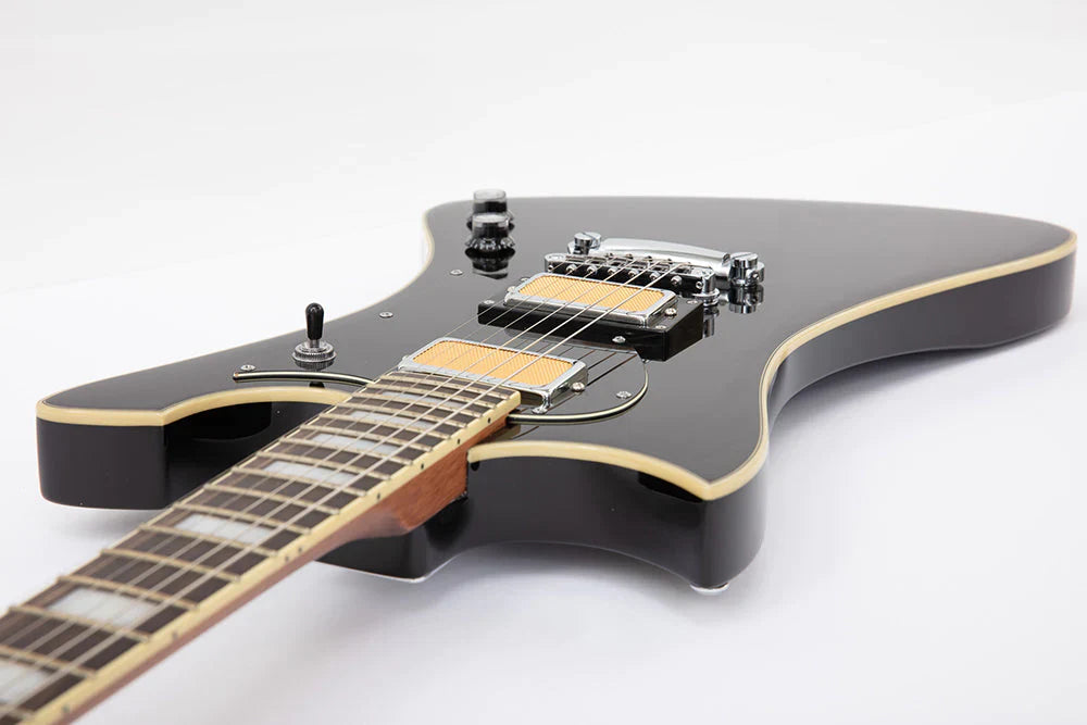 PureSalem | La Bruja | Opal Black PureSalem | La Bruja | Opal Black